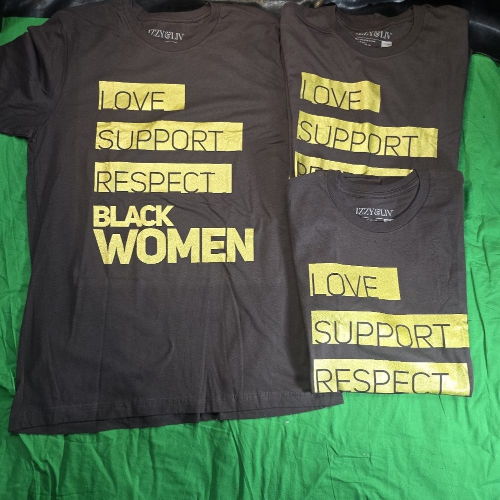 Izzy & Liv Women Graphic Tee Shirt New Without Tags Size Large